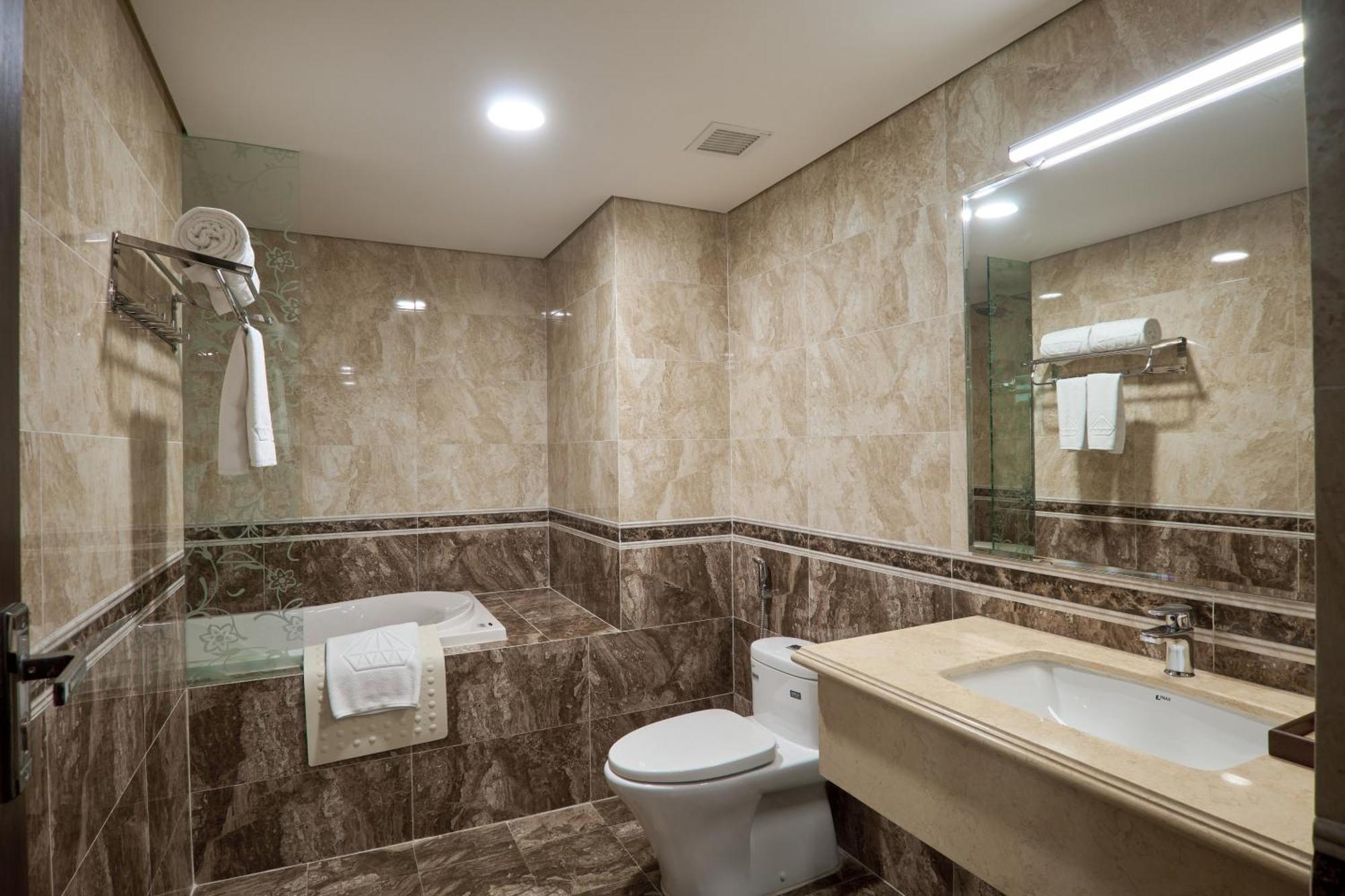 Netland Westlake Legacy Suites Hà Nội Ngoại thất bức ảnh